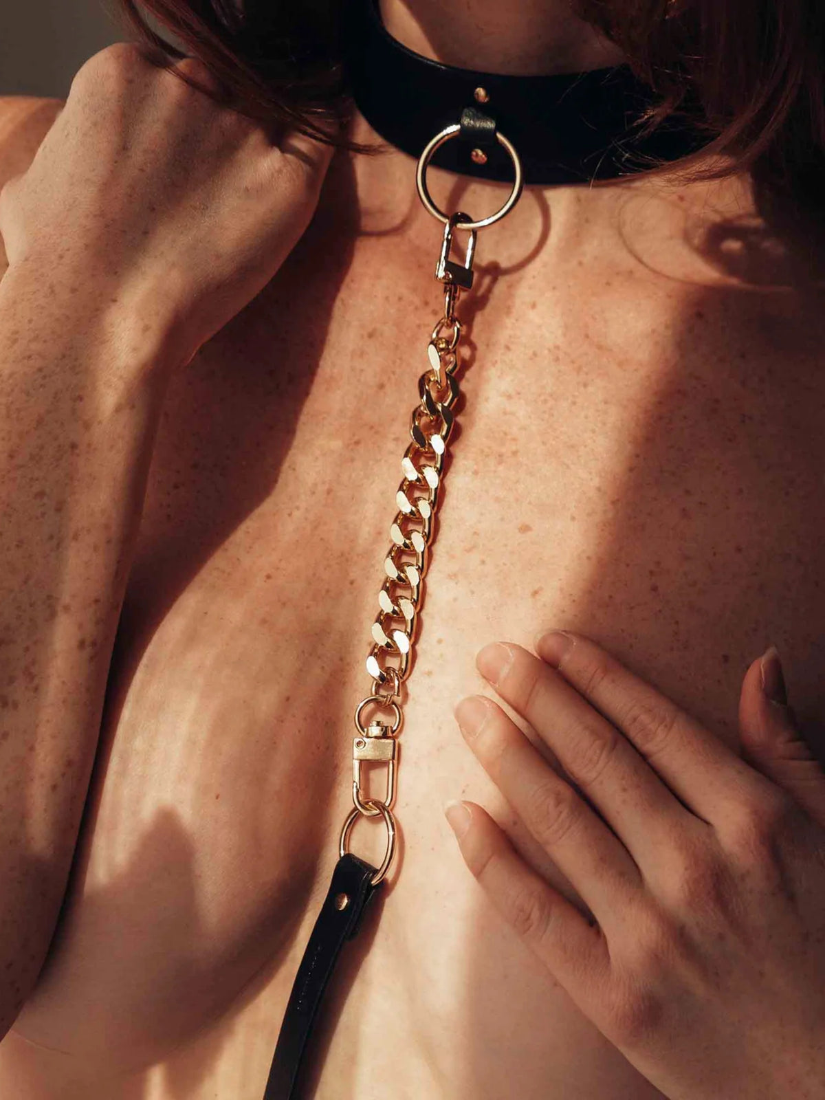 Bijoux Indiscrets MAZE Wide Choker and Leash set, showcasing a bold black design and elegant metal accents.