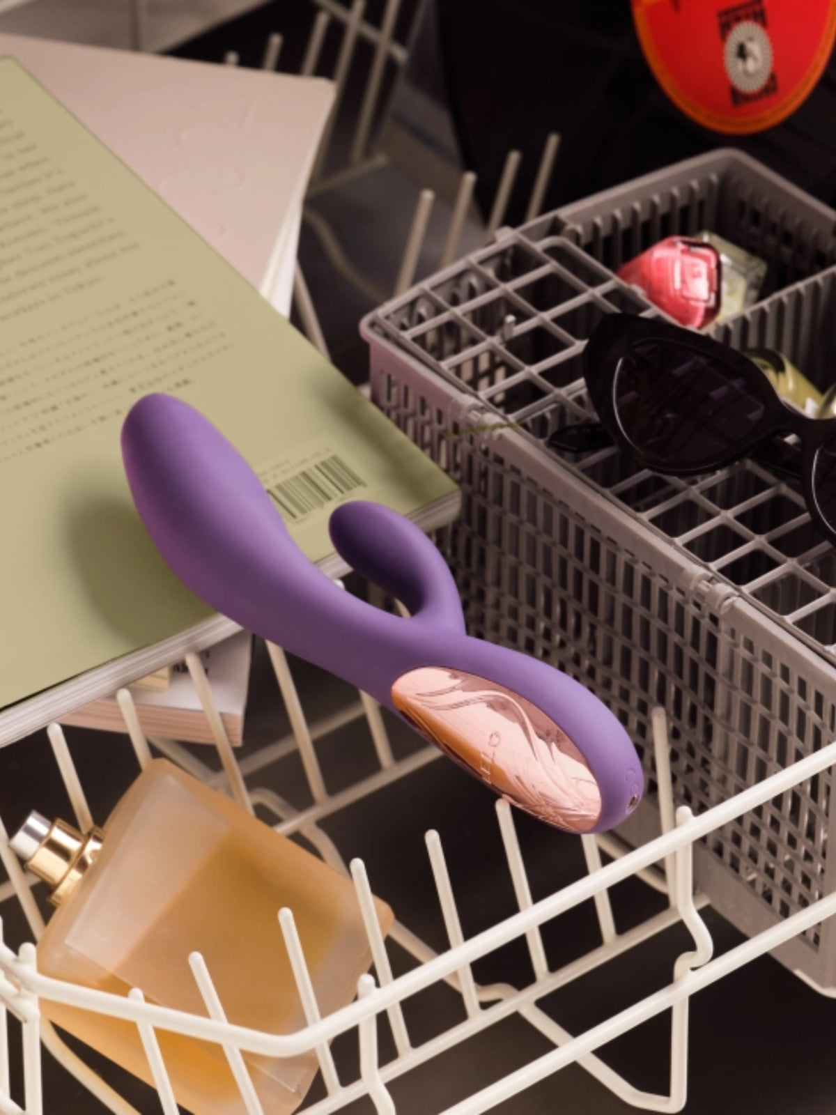 LELO Ina Thrust premium rabbit vibrator featuring DynamicThrust technology and a vibrating clitoral arm.